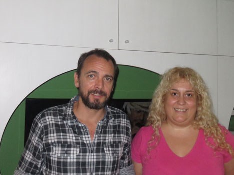 Patricio Hernández y Mariana Bariandarán