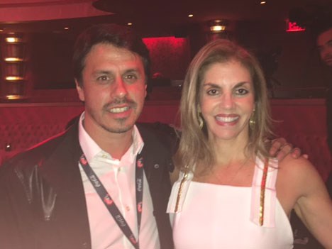 Santiago Torres se Billboard Argentina y Leila Cobo de Billboard Latino