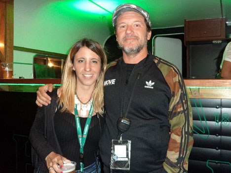 María Luján Muro de Heineken y Quique Battilana de Move Concerts en el V.I.P. de LYM