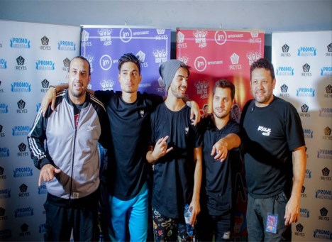 Diego De Cadis, Lucas Sanchez y Ricardo Farias con Mathías y Federico