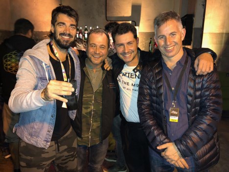 Alberto Moles, Camilo y Carlos Lara de Swing de Chile y Alejo Smrinoff, de Prensario