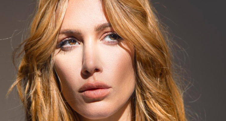 María Compost La Maria Campos presentará su último álbum en La Trastienda - En Vivo