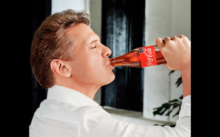 Luis Miguel y Coca-Cola celebran 100 años junto a México 